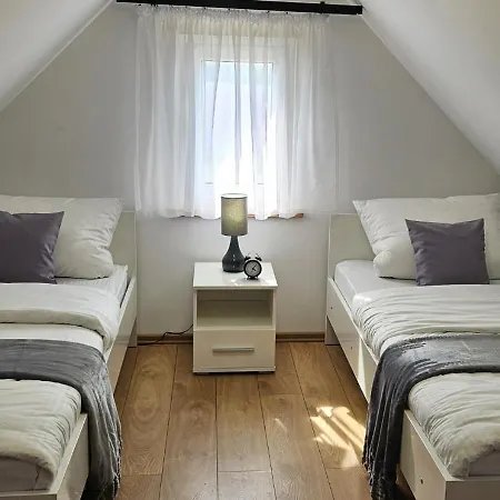 Vila Pod Kamieniem Trzebiel Exteriér fotografie